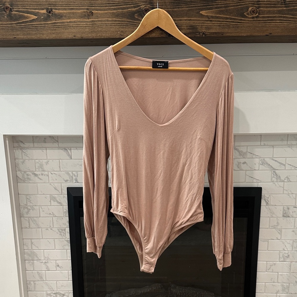 Vici nude blush pink Long Sleeve Bodysuit 3 for $20